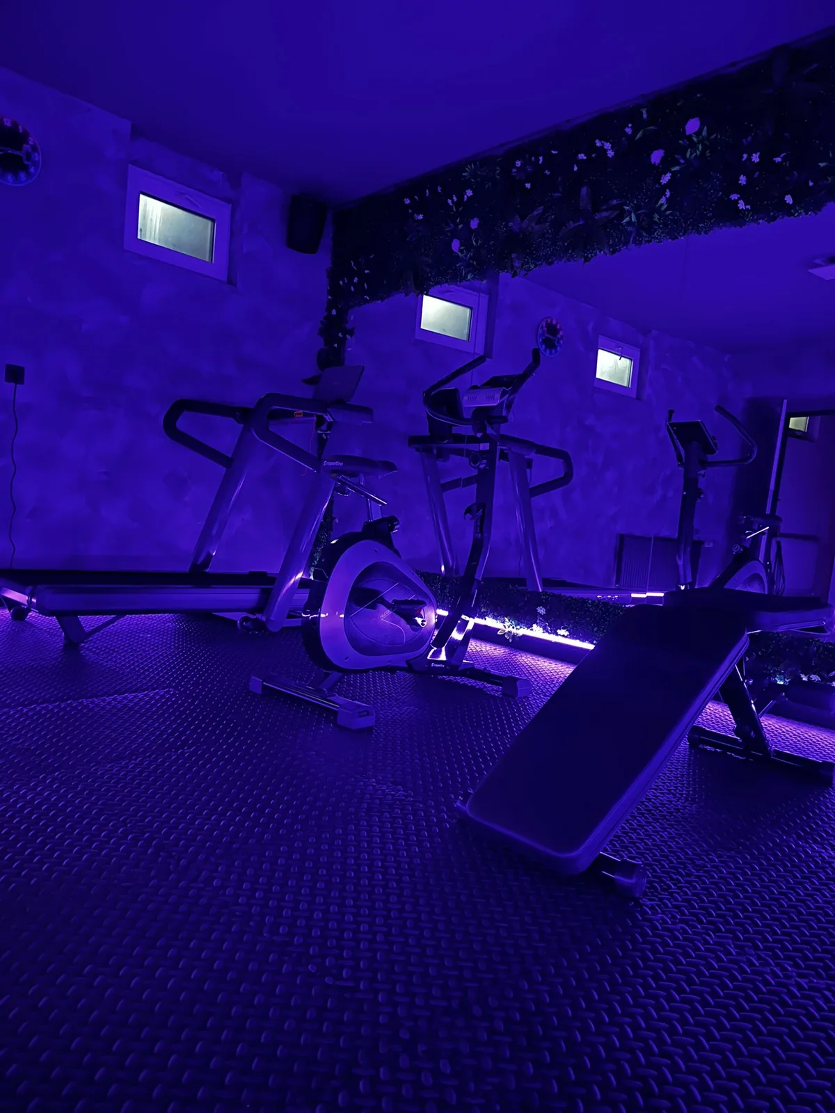 Moderné kúpeľňové vybavenie